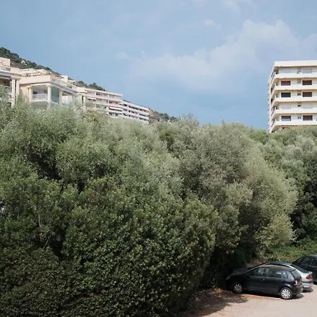 Superbe équipé à 250 Mètres De La